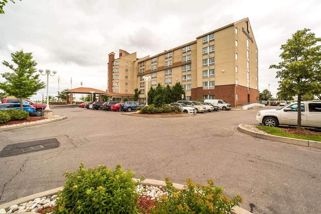 Monte Carlo Inn Vaughan Suites Extérieur photo