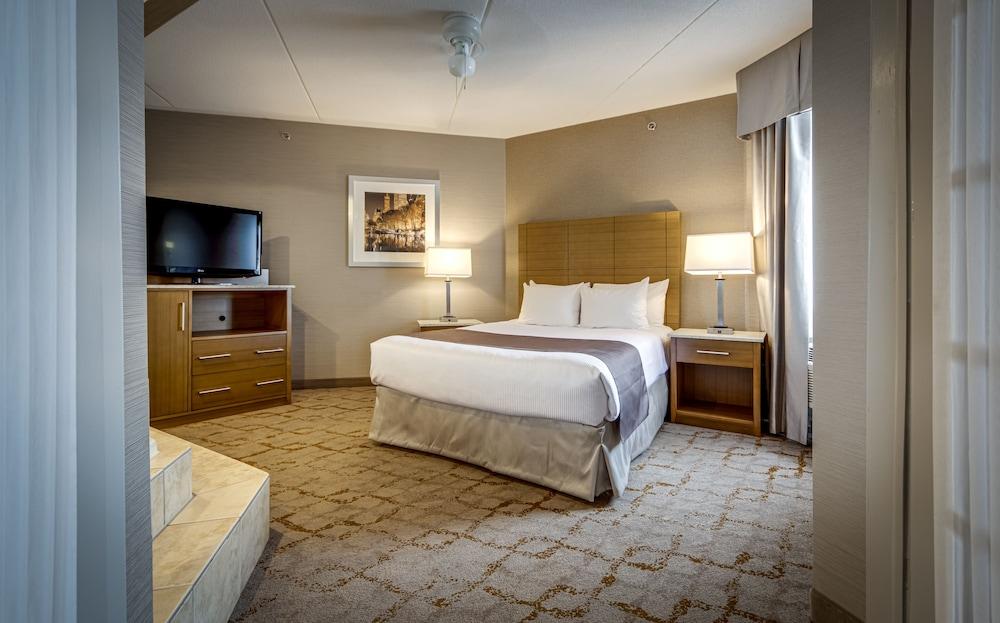 Monte Carlo Inn Vaughan Suites Extérieur photo