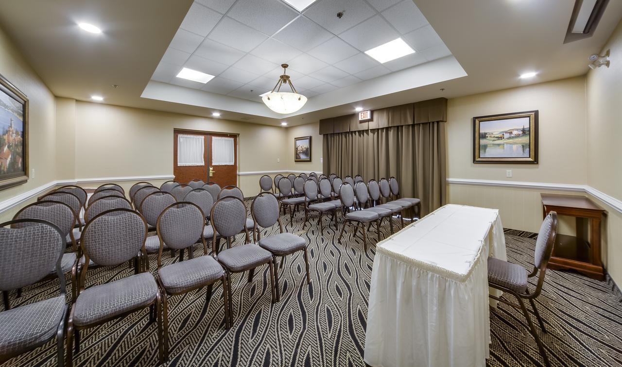Monte Carlo Inn Vaughan Suites Extérieur photo