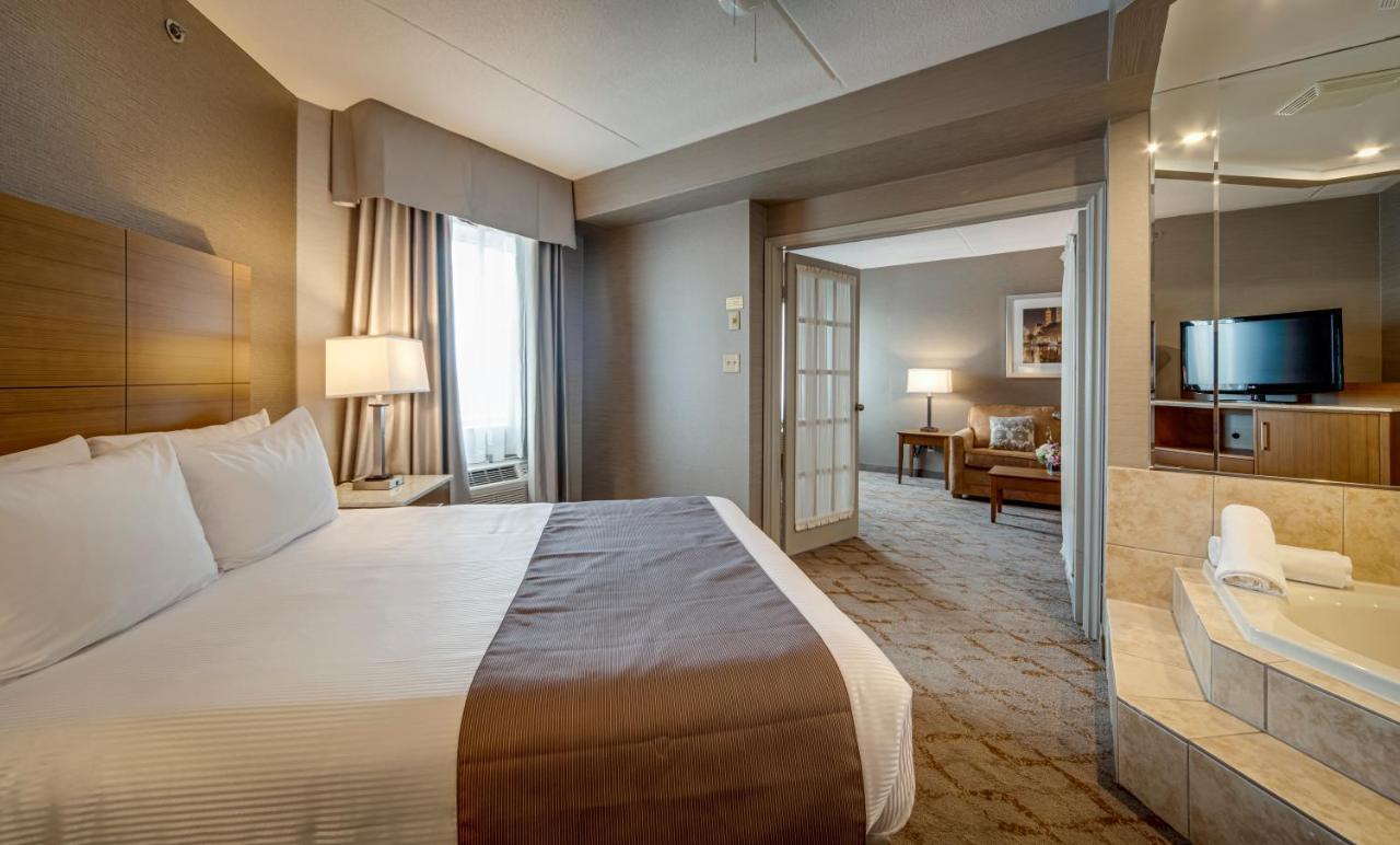 Monte Carlo Inn Vaughan Suites Extérieur photo