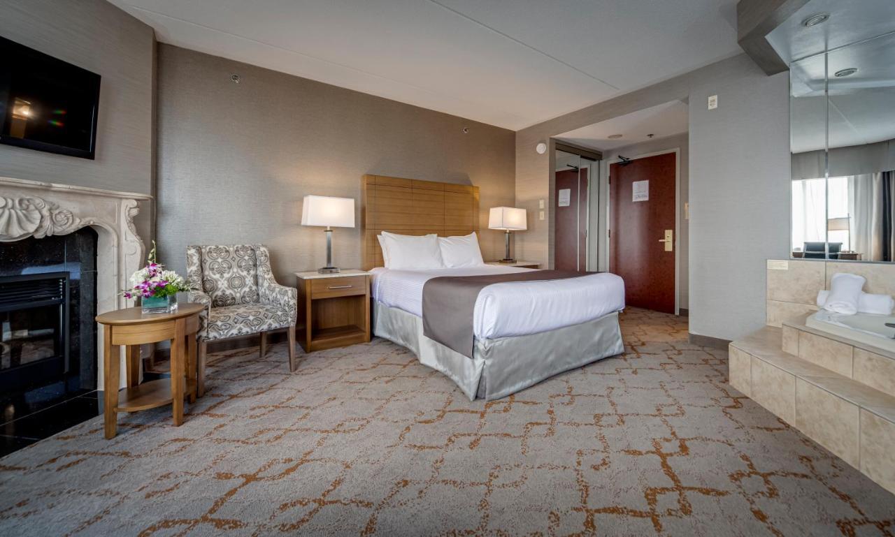 Monte Carlo Inn Vaughan Suites Extérieur photo