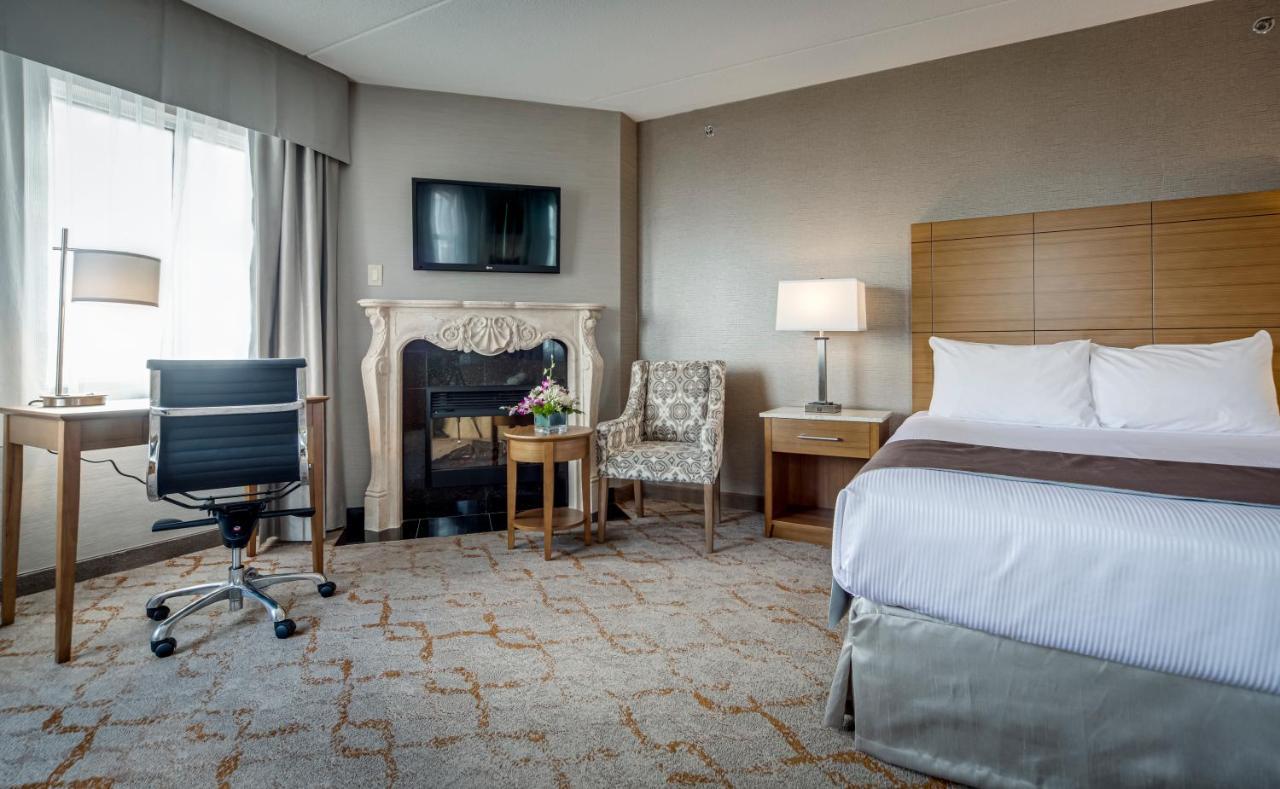 Monte Carlo Inn Vaughan Suites Extérieur photo